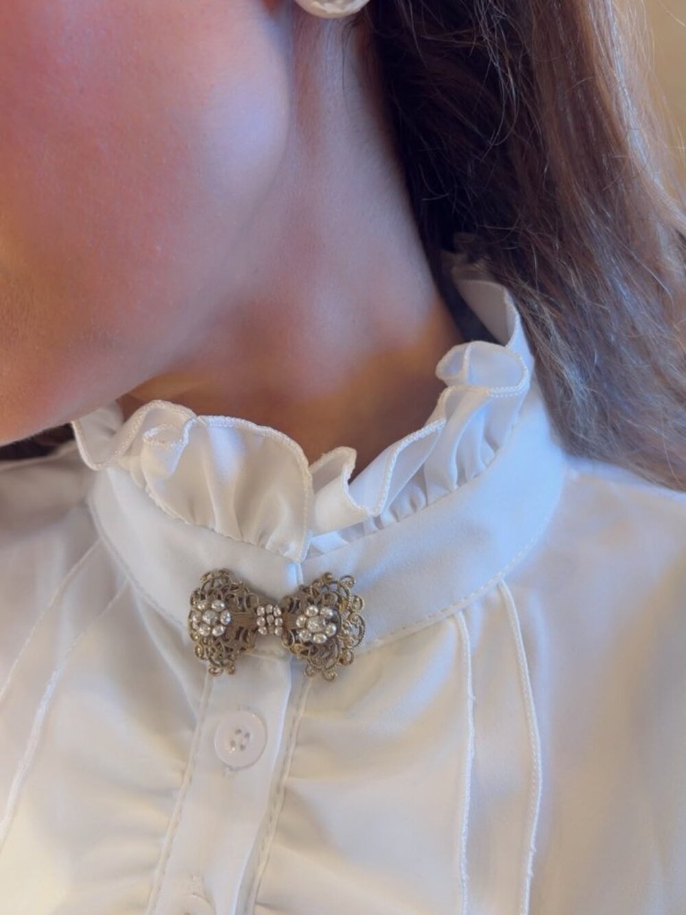 Vintage Signed Miriam Haskell Gold-Tone Filigree Bow Faux Pearl Brooch